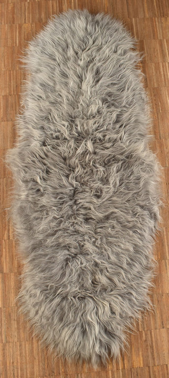 Öko Lammfell Teppich Bettvorleger silber grau 180 x 60 cm Fellteppich langwollig 